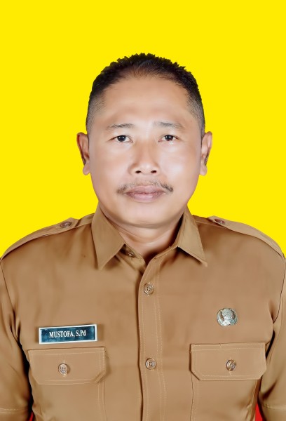 Mustofa, S.Pd